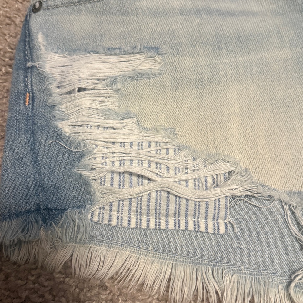 Light Blue Distressed Denim Shorts Hi Rise Festival - Picture 2 of 4